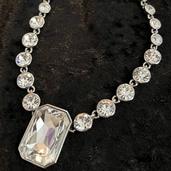 Curated Jewelry Set #30 - Necklace, Bracelet, Earrings *silver/black/rhinestones - Picture 4 of 8